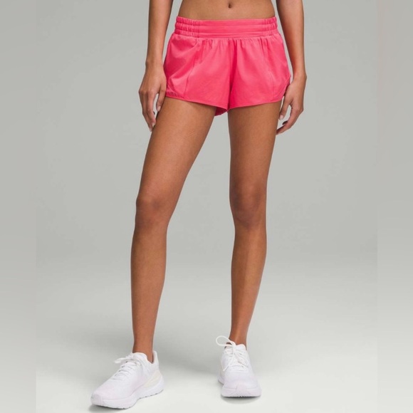 Lululemon Hotty Hot Low-Rise Lined Shorts 2.5” Glaze Pink Sz6 Rare Retired Color - Picture 1 of 9